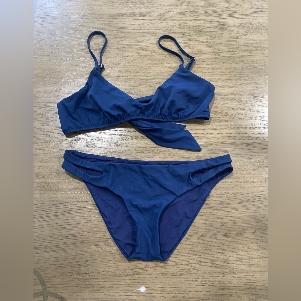 red carter blue bikini